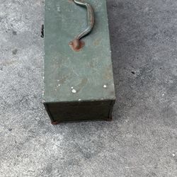 Vintage Kennedy Kits Tool Box Bighorn Line Green Metal 19x7x7