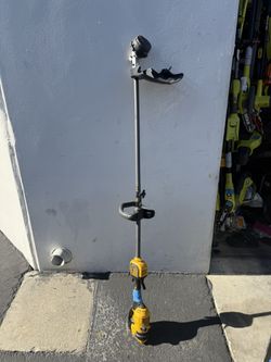 Dewalt DCST972B 60V, 17in. Cordless Attachment Capable Trimmer(Tool only) D19-FH