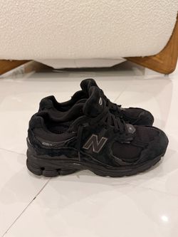 New Balance 2002DX Size 10