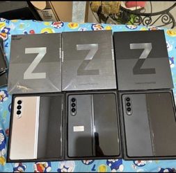 Samsung galaxy Z fold 3