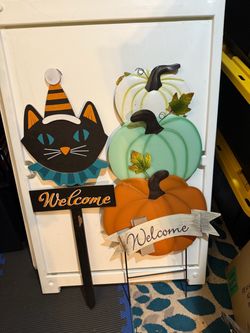 Halloween Fall Welcome Yard Stake Signs Set