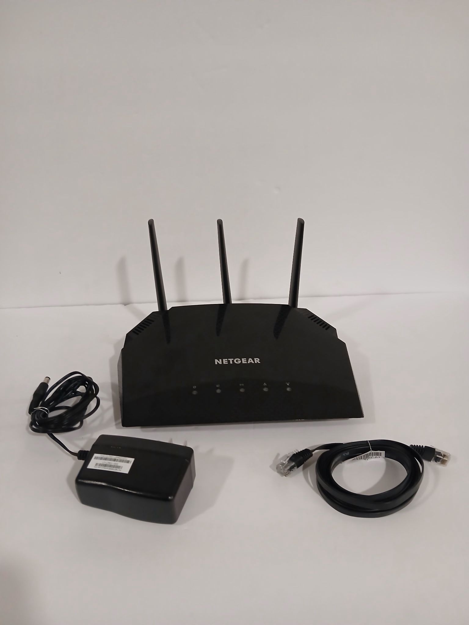 NETGEAR R6330 AC1(contact info removed) Mbps Dual-Band WiFi Router - Black