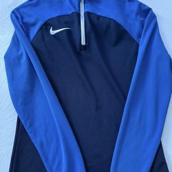 Nike long sleeve