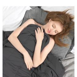 20lbs Weighted Blanket And 15 Lb 