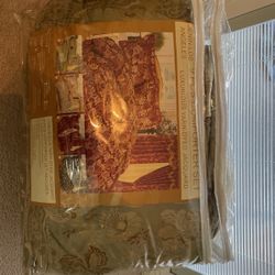 Queen 9 piece Luxurious Comforter Set. See photos for the description of Items included.