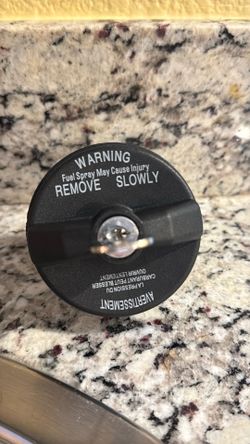 Locking Gas Cap - 2013 Jeep Wrangler