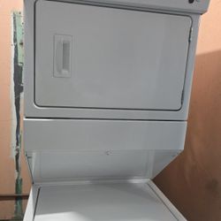 Whirlpool Stackable Washer And GAS Dryer 
