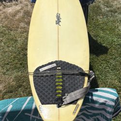 6’2 Short board Surfboard