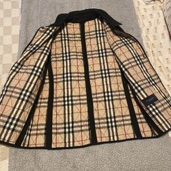 Burberry Jacket  Medium Size 