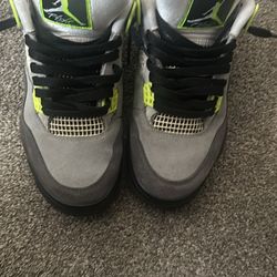 Neon 4’s