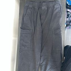 Uniqlo Black Cargo Jogger Pants – Men’s Wide Fit