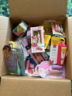 Mixed Lip Care Bundle Lot