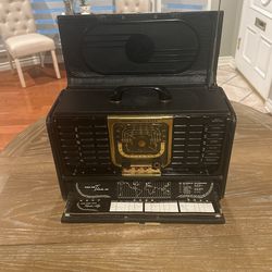 1947 Zenith Transoceanic