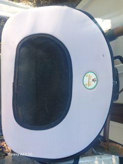 White Hard Shell Pet Carrier Bag