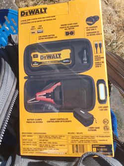 DeWalt 1800 Amp portable jump starter