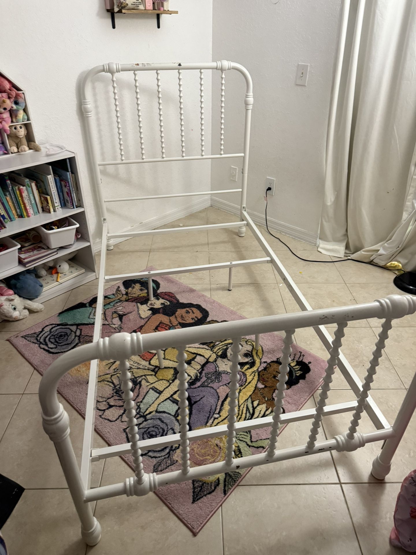 Twin Bed