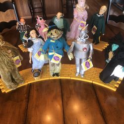 Vintage Wizard of Oz tin character yellow brick road set