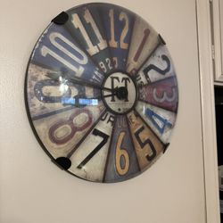 Battery 16” License Plate Wall Clock Glass Face 
