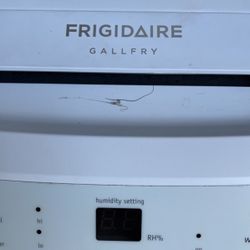 Frigidaire Gallery Dehumidifier 