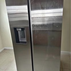 Silver Samsung Refrigerator 
