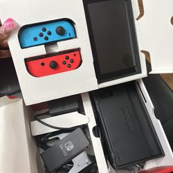 Nintendo Switch 