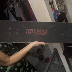 Tony Hawk Signature Series  Complete Skate Board 