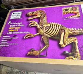 Home accent 8 foot zombie velociraptor zombie LED