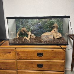 36 X 16 Inch Heated Reptile Tank With Wooden Logs And Led Light Included