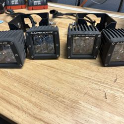 17-19 Super duty LED Fogs / Bracket