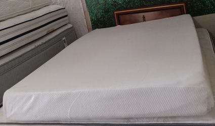 Queen Size Mattress (Colchón Queen Size)
