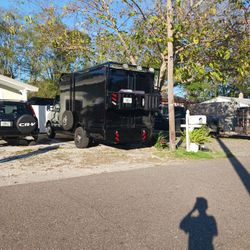 Ford F350 RV 