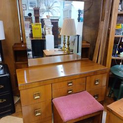 Vanity And Mirror Mid Century 