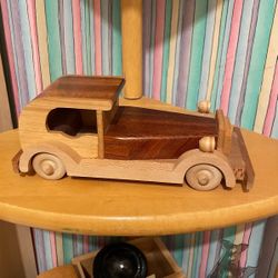 Well Made Wooden  Vehicles