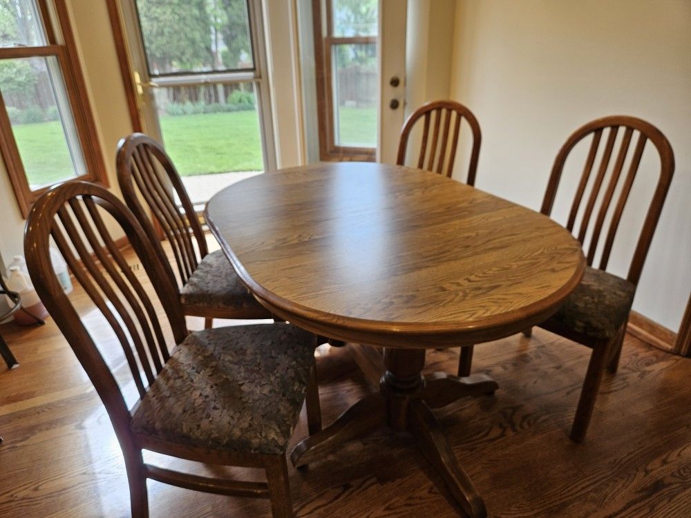Kitchen Table With 5 Chairs, Leave