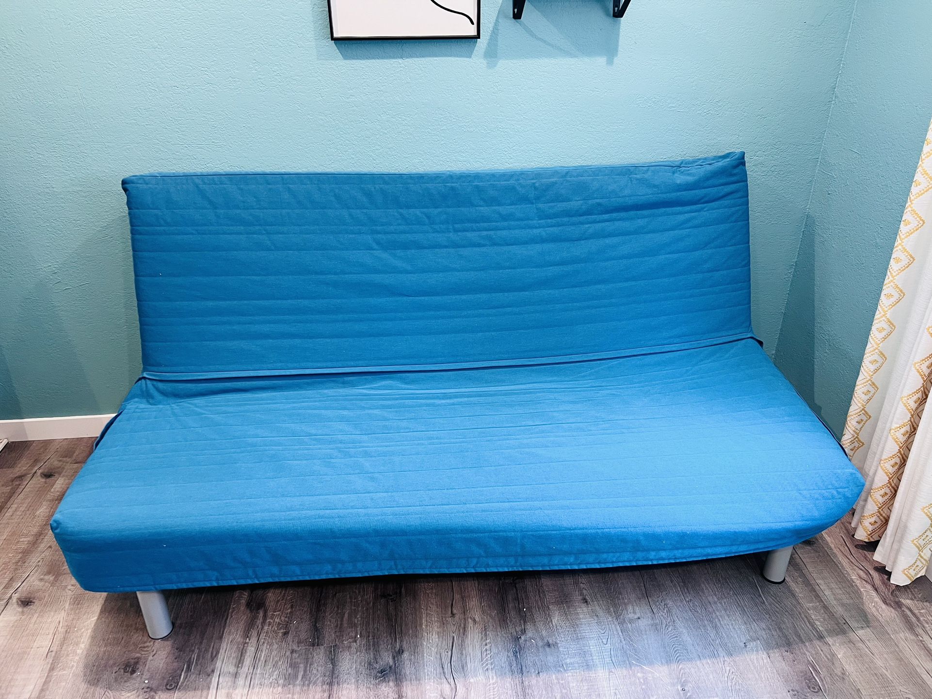 Queen Size Futon With Removable Cover