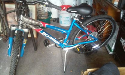 Schwinn solution fs aluminum price hotsell