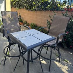 Table With Chairs 