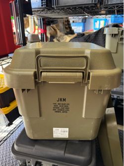 Storage bin
