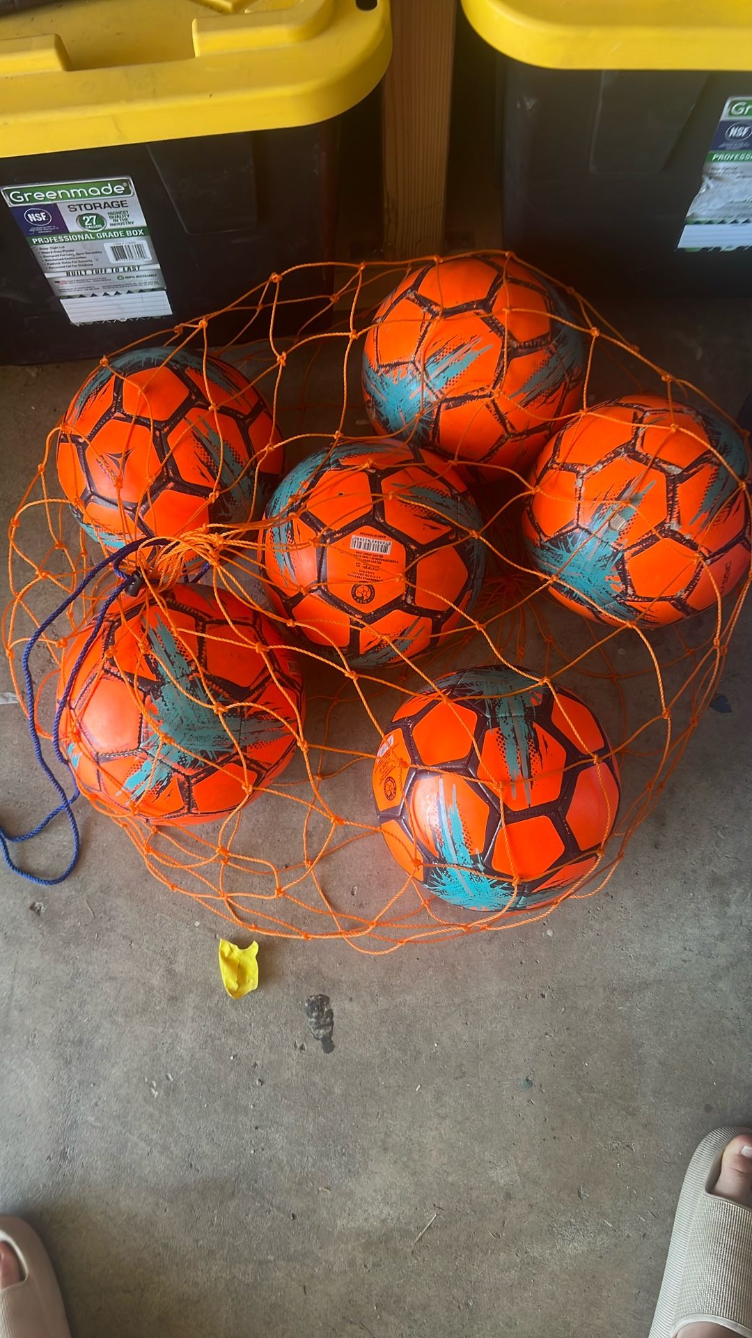 SELECT Classic Soccer Ball Color: Orange V21 - 6-Ball 