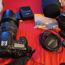 Canon Professional Great Camara All Acesories 250 Only
