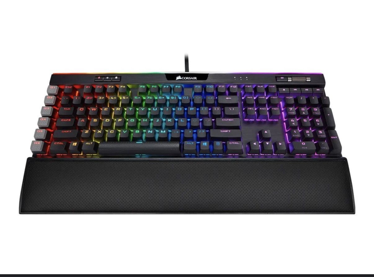 Corsair K95 RGB Platinum XT