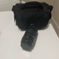 ✨ HOLIDAY DEALt! Canon 70–300mm IS USM Telephoto Lens ✨🎄 Excellent Condition – Previously Owned by GBI