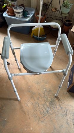 Portable Toilet