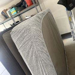 Living Spaces Box Spring And Mattress 