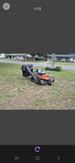 husqvarna 54" Zero turn special edition cross cut lawn mower with triple bag  leaf catcher only 20 hours runtime