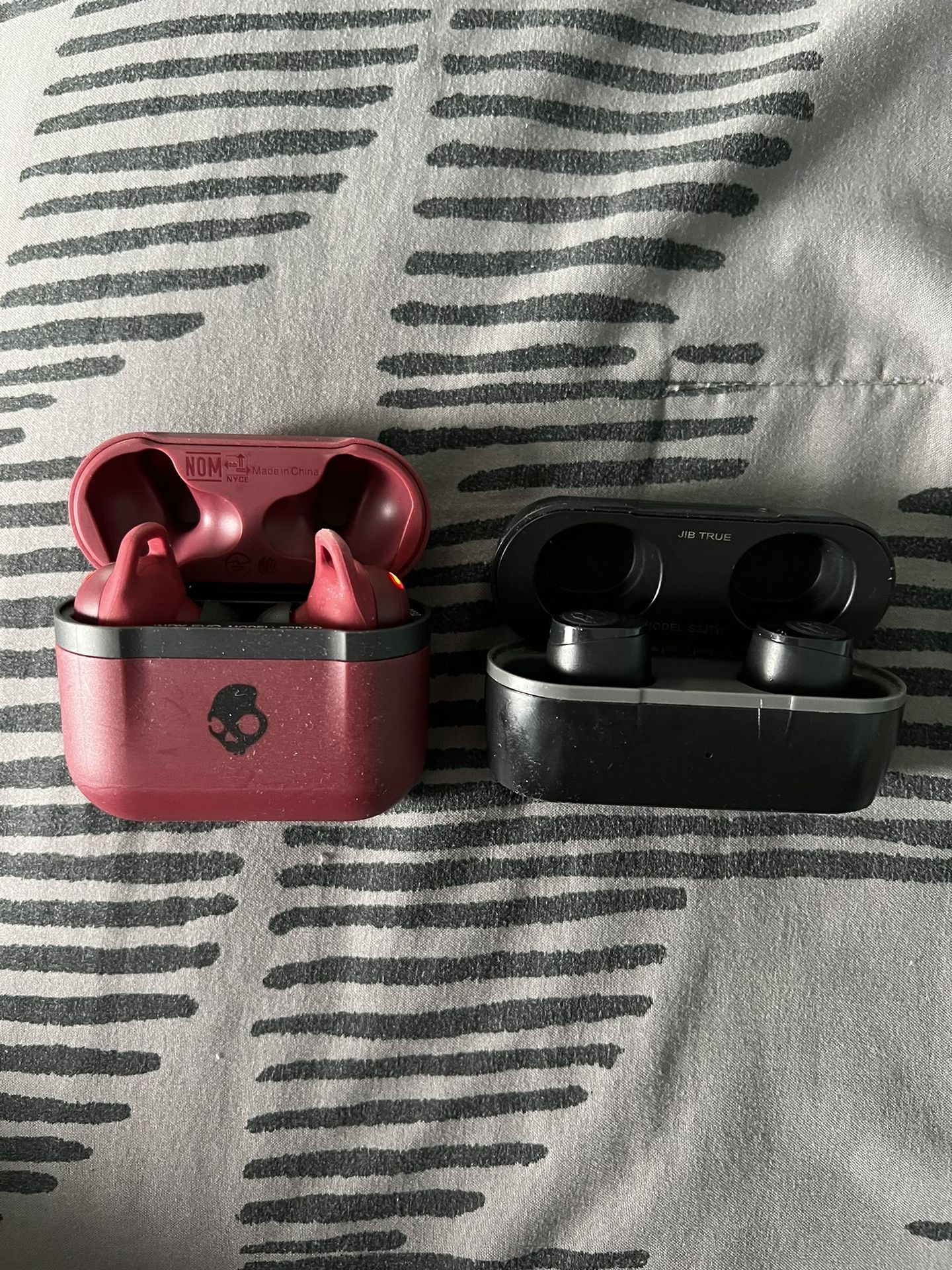 Skull Candy Indy Evo and Jib True Ear Buds
