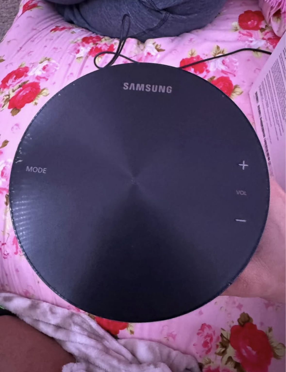 Samsung Radiant 360 R1 bluetooth speaker