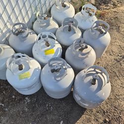 1 Dozen (12) Empty 5gal Propane Tanks 