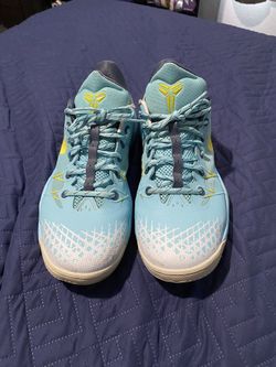 Kobe 4 Men’s Size 11