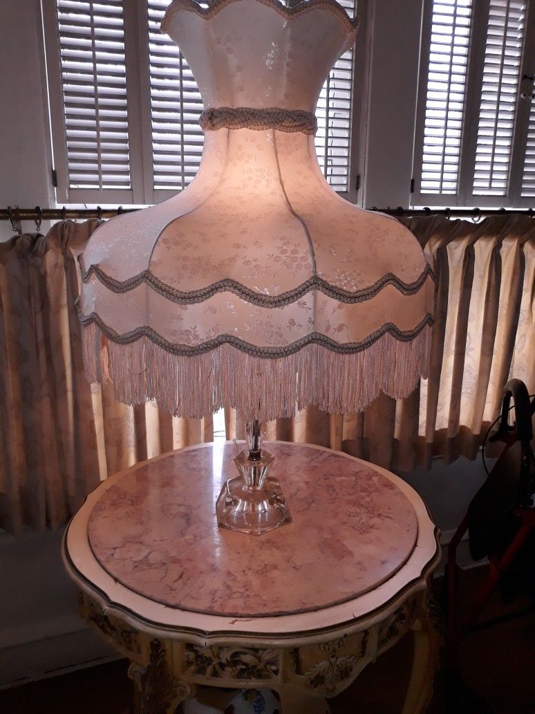 Vintage Lamp Great Condition